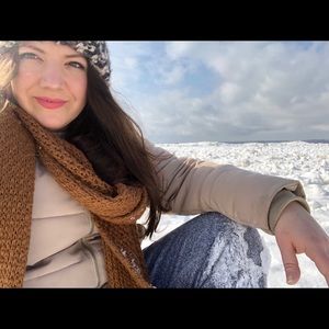 Meet your Posher, Alissa